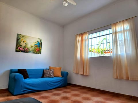 Living room, Seating area, fireplace