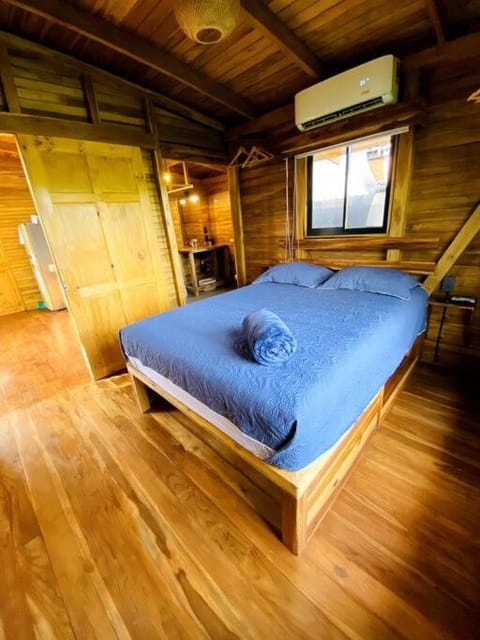 Hoja Azul - Sustainable teak modern cabin in Hojancha Copropriété in Alajuela Province