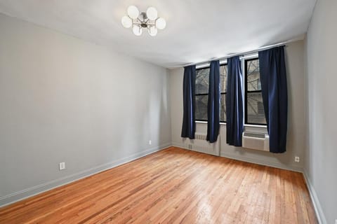 Apartment 385: Upper East Side Condominio in Upper East Side