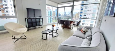 Splendid Apartment City Center - PH Quartier Atlapa Copropriété in Panama City, Panama