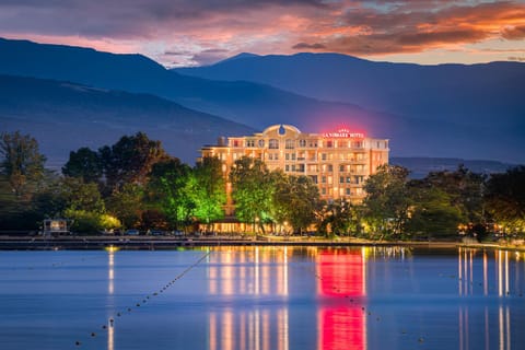 Nearby landmark, Natural landscape, Lake view, Mountain view, Sunset