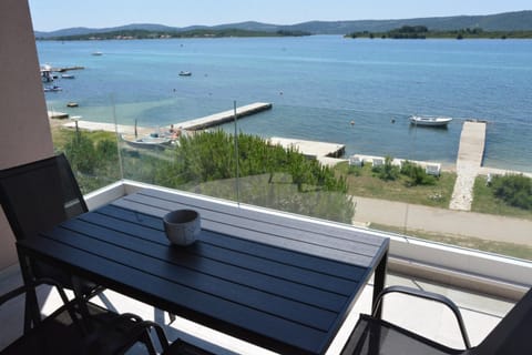 Day, Natural landscape, Balcony/Terrace, Sea view