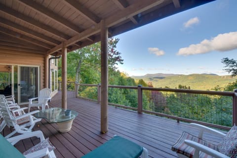 Pet-Friendly Sky Valley House with Game Room and Views Maison in Sky Valley