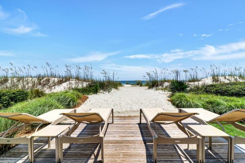 25 South Beach Lagoon Villa in Hilton Head Island