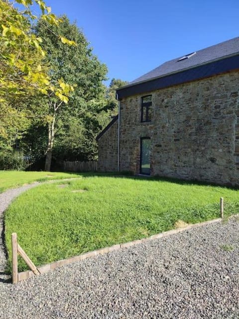 Facade/entrance, Garden, Garden view