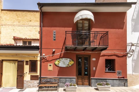 B&B Porta delle Madonie Bed and breakfast in Campofelice di Roccella