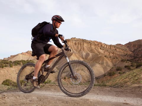 Property building, People, Natural landscape, Cycling, group of guests