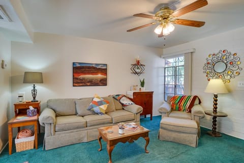 Gorgeous Green Valley Getaway with Community Pools! Condo in Sahuarita