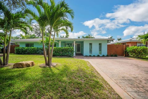 Kasa Tropicana Fort Lauderdale House in Oakland Park