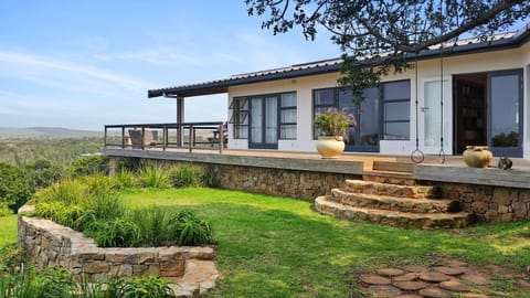 Property building, View (from property/room), Balcony/Terrace