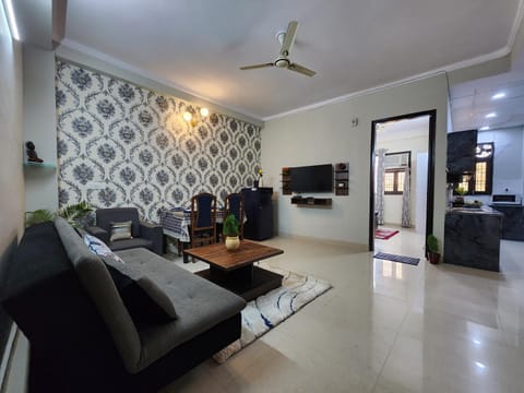 Homlee-Vintage 2BHK Apt with Fort/Park View Condominio in New Delhi
