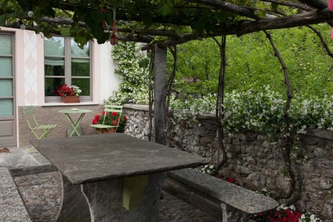 B&B I Corni di Nibbio Bed and Breakfast in Canton of Ticino