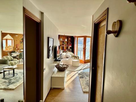 Luxury 4beds ski-in&out LARGE! Apartment in Breuil-Cervinia