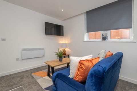 Thornhill House Serviced Apartments Condo in Wakefield