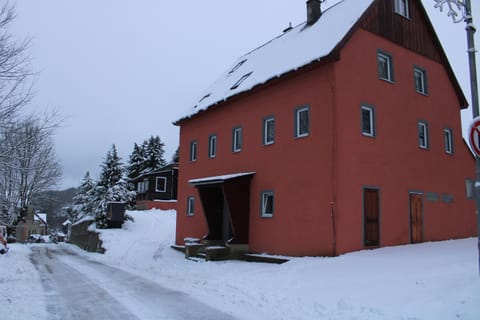 Property building, Day, Winter