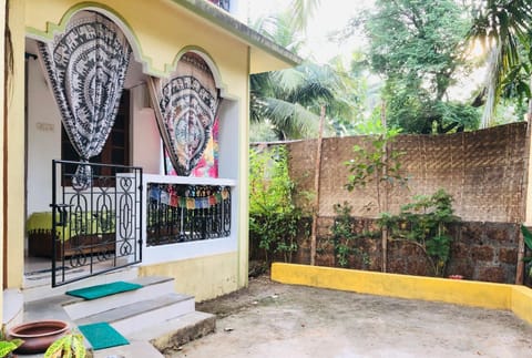 Patio, Garden view