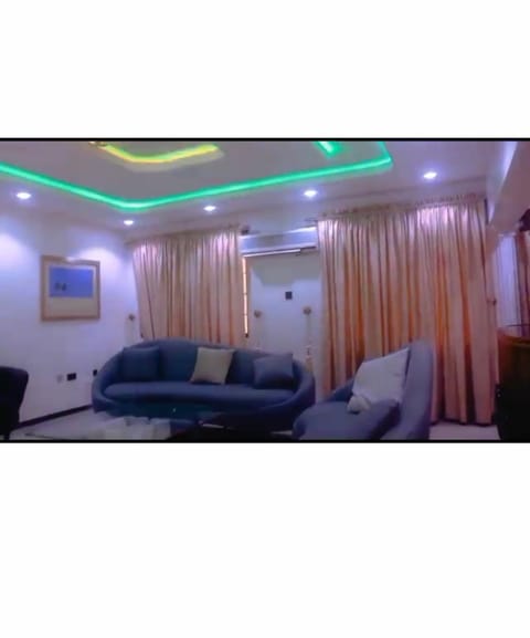 Cozy Comforts Apartment hotel in Lagos