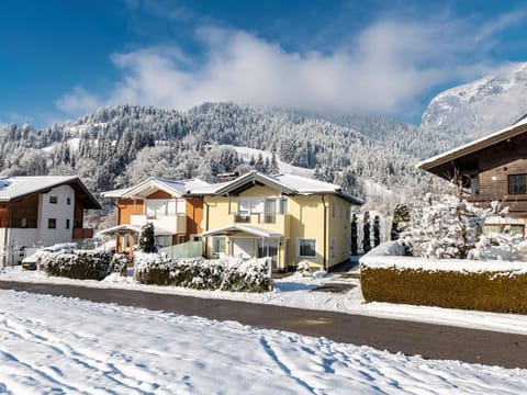Property building, Winter
