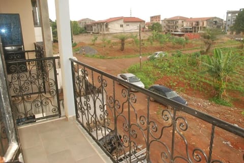 Yaoundé comme à la maison Eigentumswohnung in Yaoundé