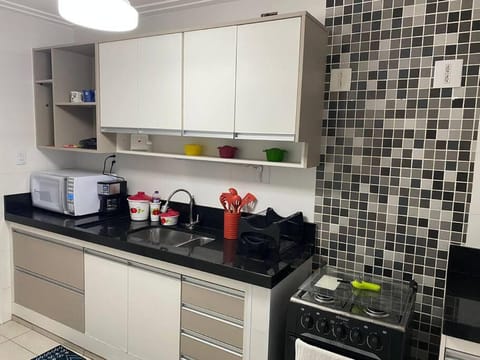 Kitchen or kitchenette, minibar, toaster, kitchen