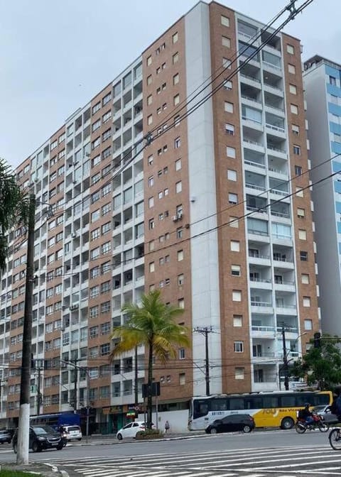 Apto frente Praia Itararé Condo in Santos