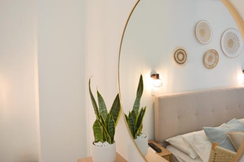 Bed, Decorative detail