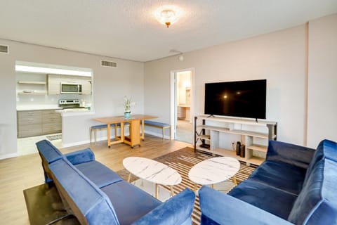 Oceanfront Satellite Beach Condo with Balcony! Apartamento in South Patrick Shores