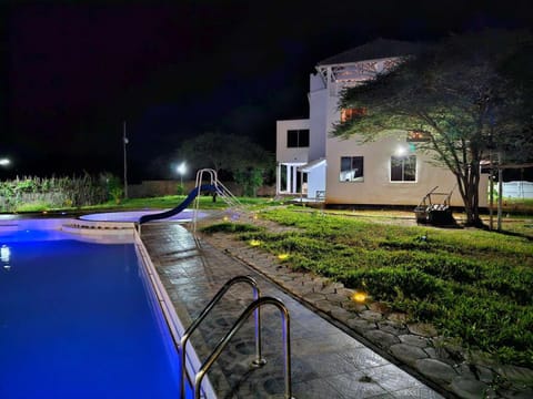 Night, Garden, Garden view, Pool view, Swimming pool, Swimming pool