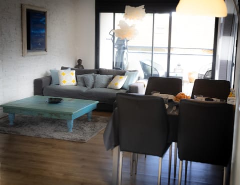 Bella Vista - New flat with View Confort & Calm near Geneva 5 PERS Condo in Canton of Geneva