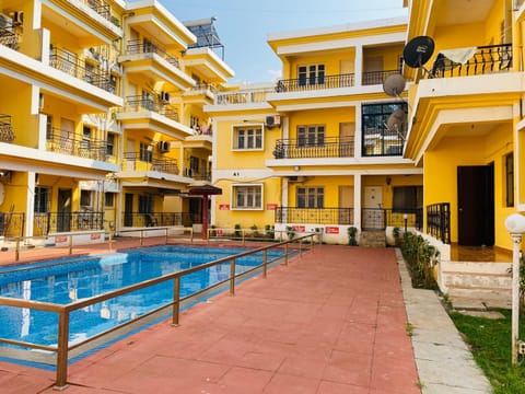 Baga Beach Apartments Goa Condominio in Baga