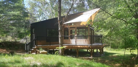 Pine Brae Eco-Resort Campground/ 
RV Resort in Rideau Lakes