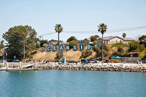 Oceanside Beach Condos House in Oceanside