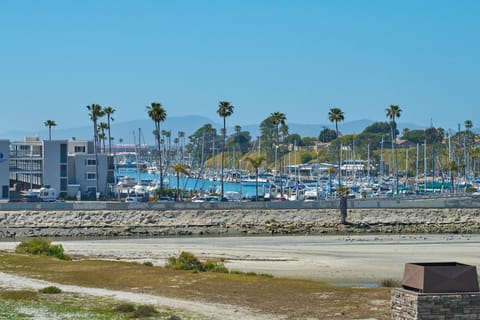 Oceanside Beach Condos House in Oceanside