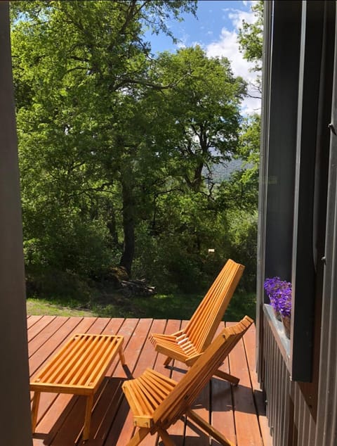 Moderna casa en el bosque House in San Martín de los Andes