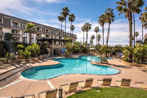 Property building, Pool view, Swimming pool