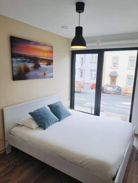 New One bedroom Flat- Terrace & Parking Eigentumswohnung in Luxembourg