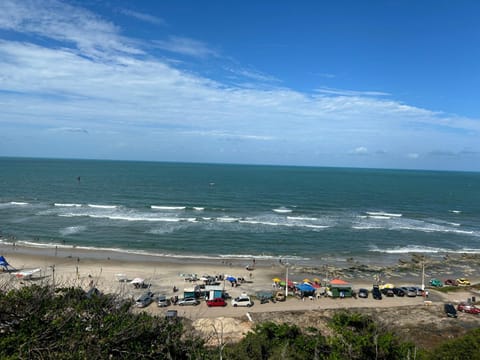 Apto com Ar com vista para praia de Morro Branco - Fortaleza Apartment in State of Ceará