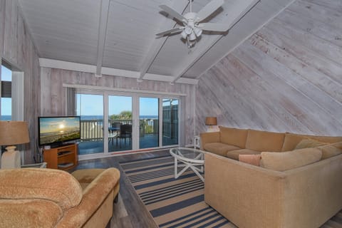 Beach Daze Townhome at Sea Dunes Green Turtle B5 ~ Ocean View next to Pool Condo in Edgewater