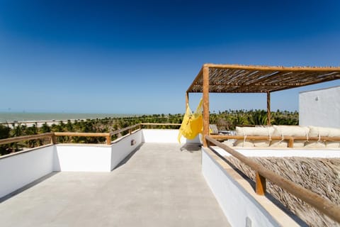 Villa Aura, piscina privativa e rooftop com vista excepcional pro mar, 150m do mar e do Rancho do Kite, Praia do Prea Villa in Jijoca de Jericoacoara