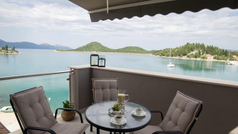 Apartment Antun - Adriatic coast retreat Condo in Dubrovnik-Neretva County