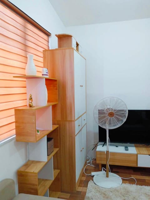 S&E-3 Tiny Guest House - Olango Bed and Breakfast in Lapu-Lapu City