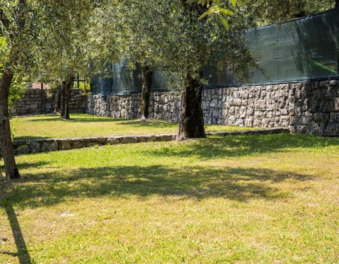 Camping Park Garda Campground/ 
RV Resort in Limone Sul Garda