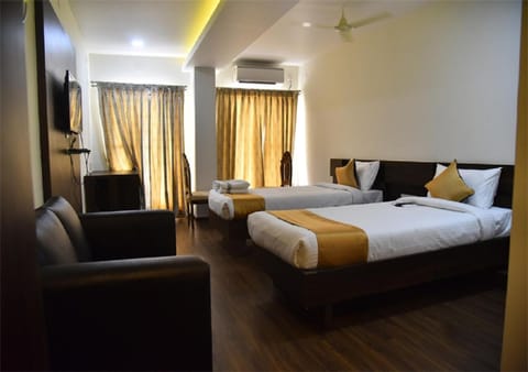 Swarna Palace Hotel in Telangana