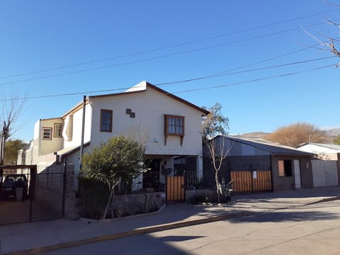 Hostal Apuwara Bed and Breakfast in Coquimbo Region