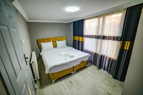 Suit Travel Bed and Breakfast in Istanbul