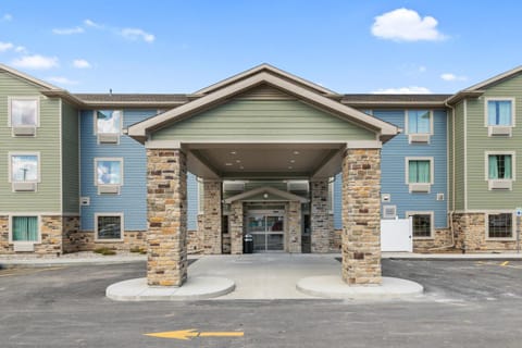 Cobblestone Hotel & Suites - Alpine Hotel in Wyoming
