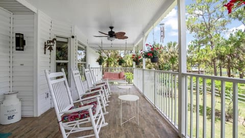 Rustic Ranch in Naples - Sleeps 18 w Pool & Staff House in Collier County