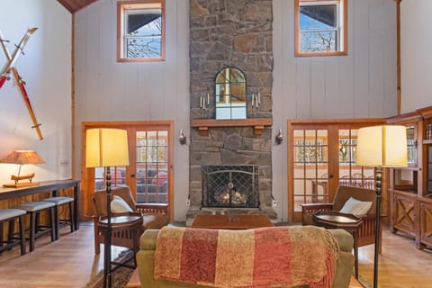 The Bear Dance Chalet in Beech Mountain