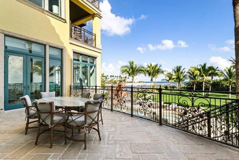 Luxurious Oceanfront Estate 5 Bedroom along the Hillsboro Inlet with Private Beach Ocean and Lighthouse Views House in Hillsboro Beach