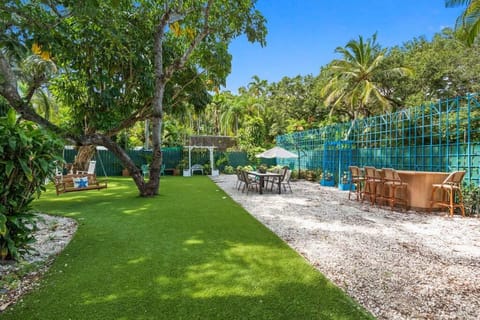 Villa Amalfi - Stylish 3 2 in heart of Coco Grove Haus in Coconut Grove